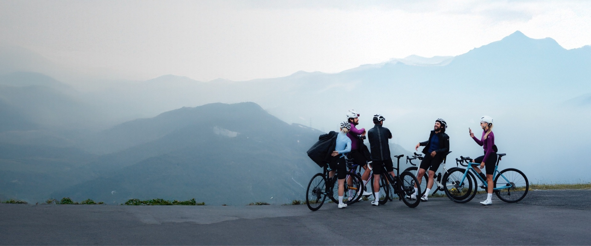 BIS ZU 30 % RABATT AUF WIND-SHELLS - ASSOS Of Switzerland - Official Outlet